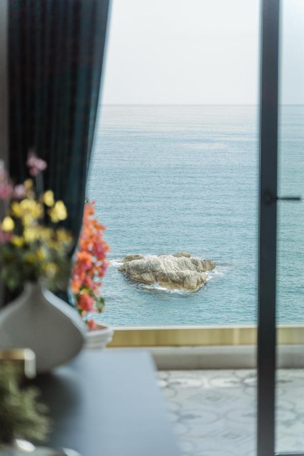 Hotel Maris Улцинь Экстерьер фото
