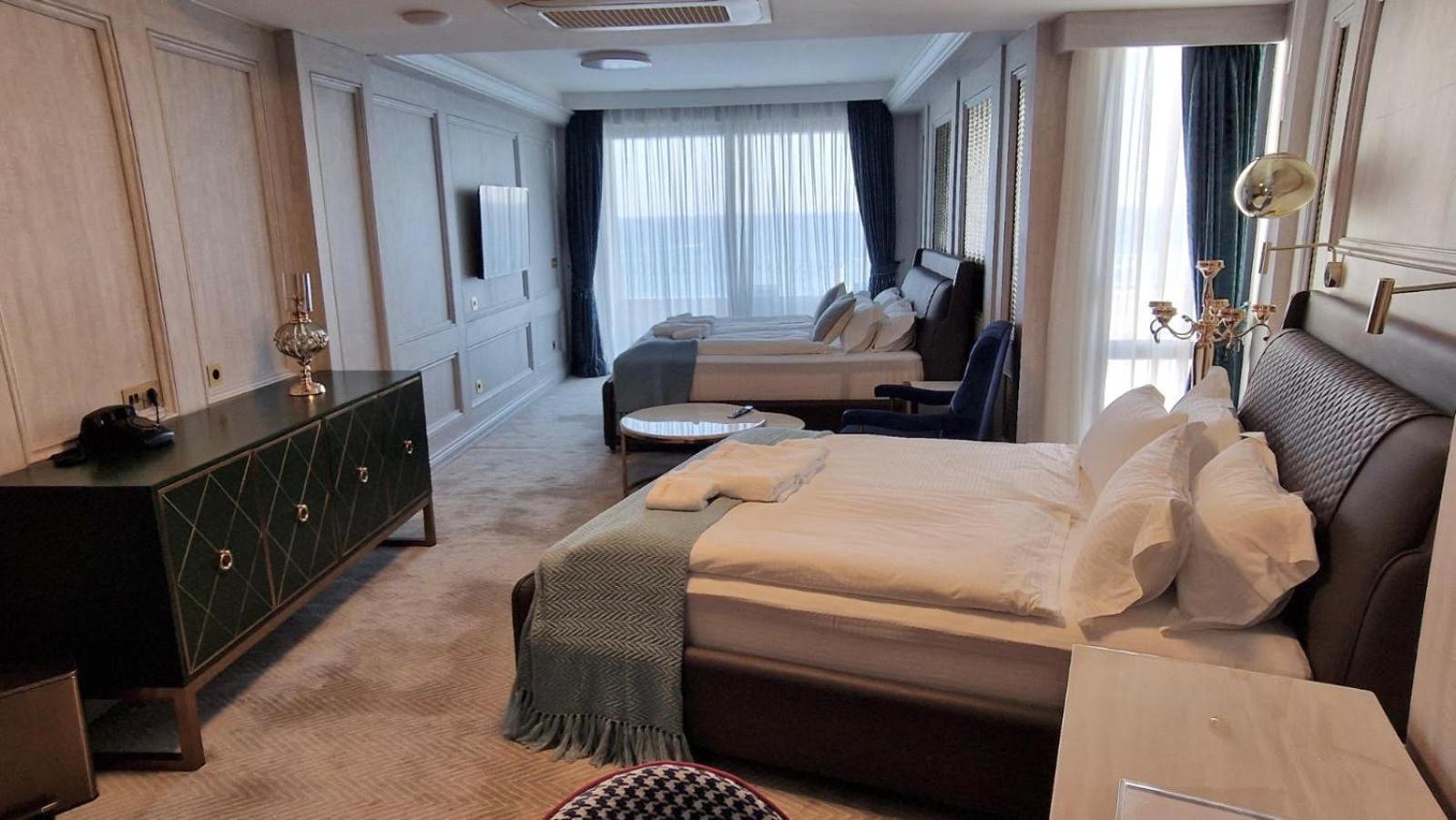 Hotel Maris Улцинь Экстерьер фото