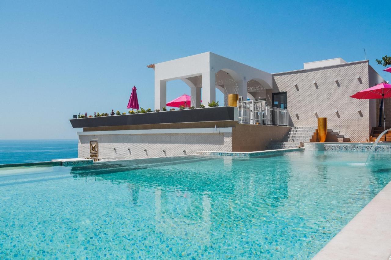 Hotel Maris Улцинь Экстерьер фото
