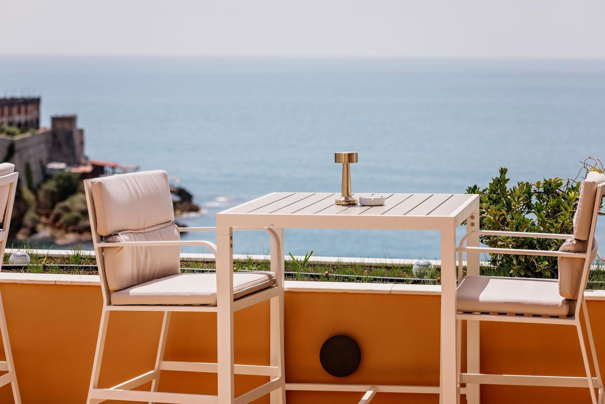 Hotel Maris Улцинь Экстерьер фото