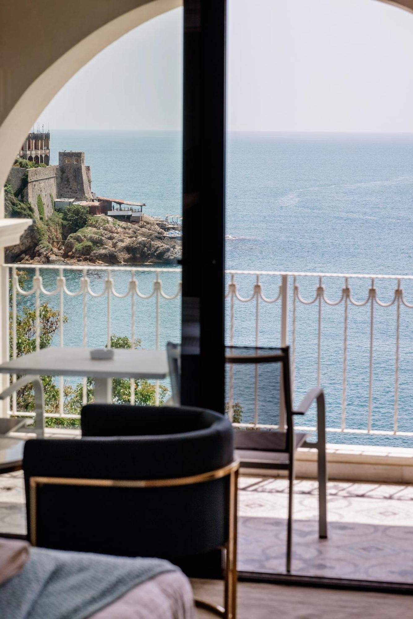 Hotel Maris Улцинь Экстерьер фото
