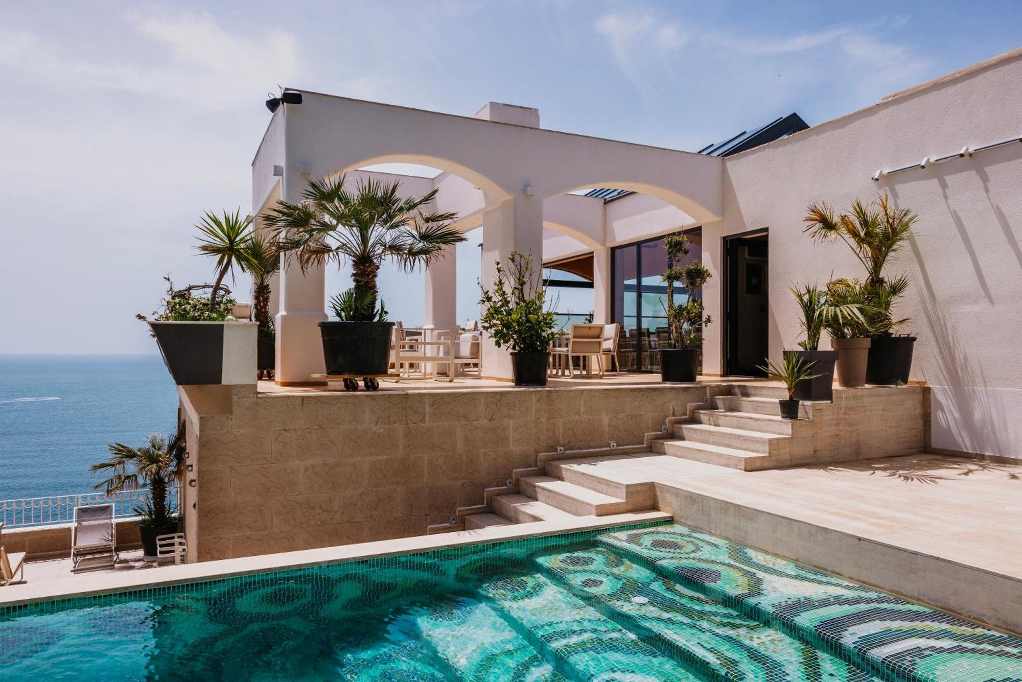 Hotel Maris Улцинь Экстерьер фото